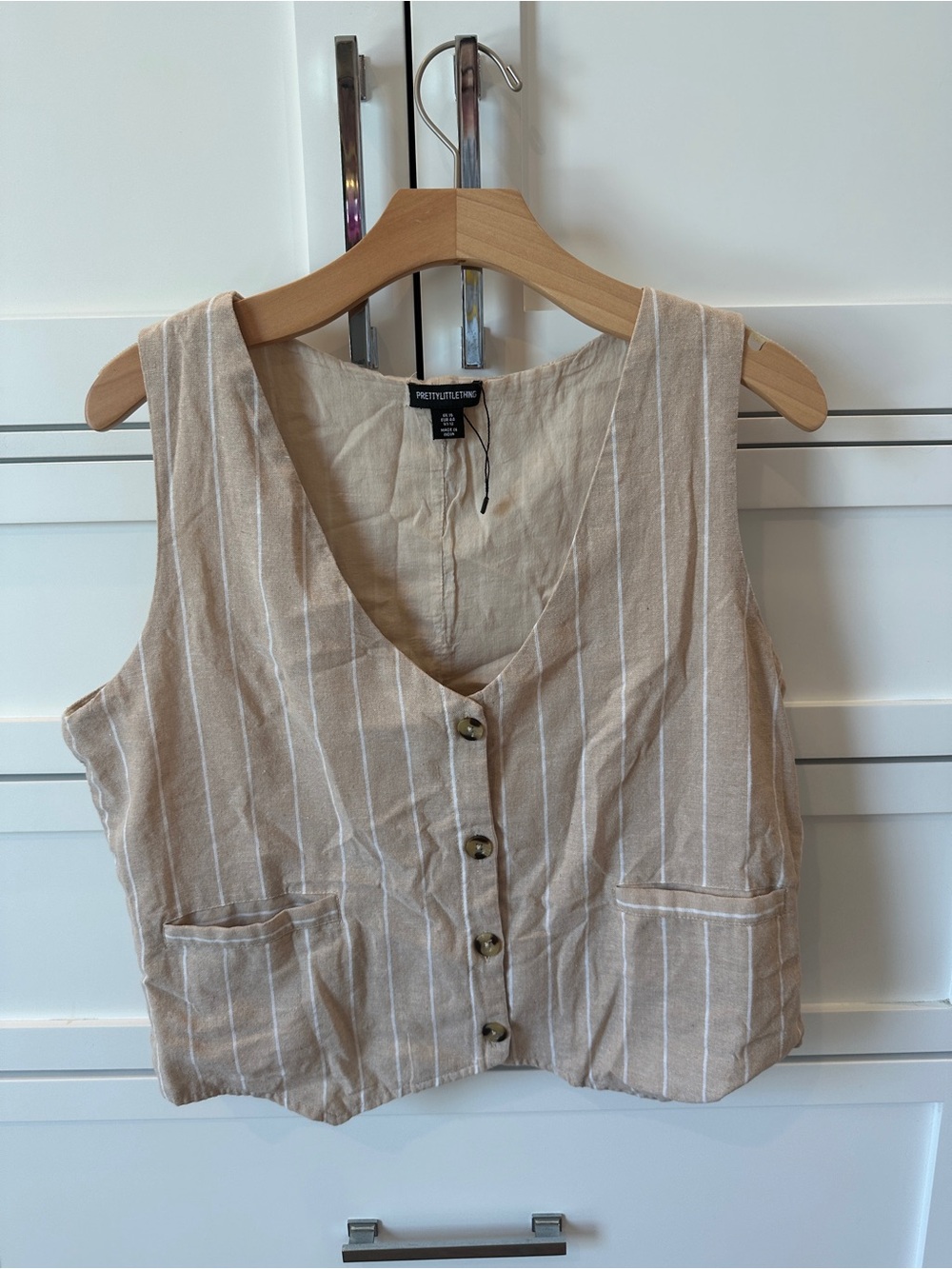 PrettyLittleThing Beige and White Striped Button-Front Linen Vest
